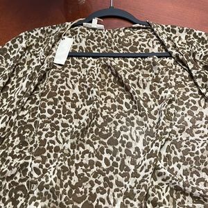 ❤️ Pick 3/30 Easel cardigan, size small, but is oversized